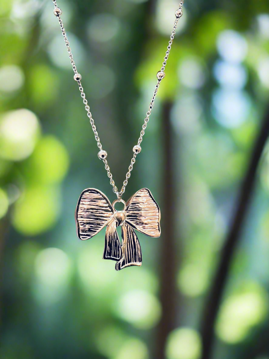 Gold Bow Necklace | Anti Tarnish